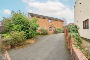 Photo 15- click for photo gallery